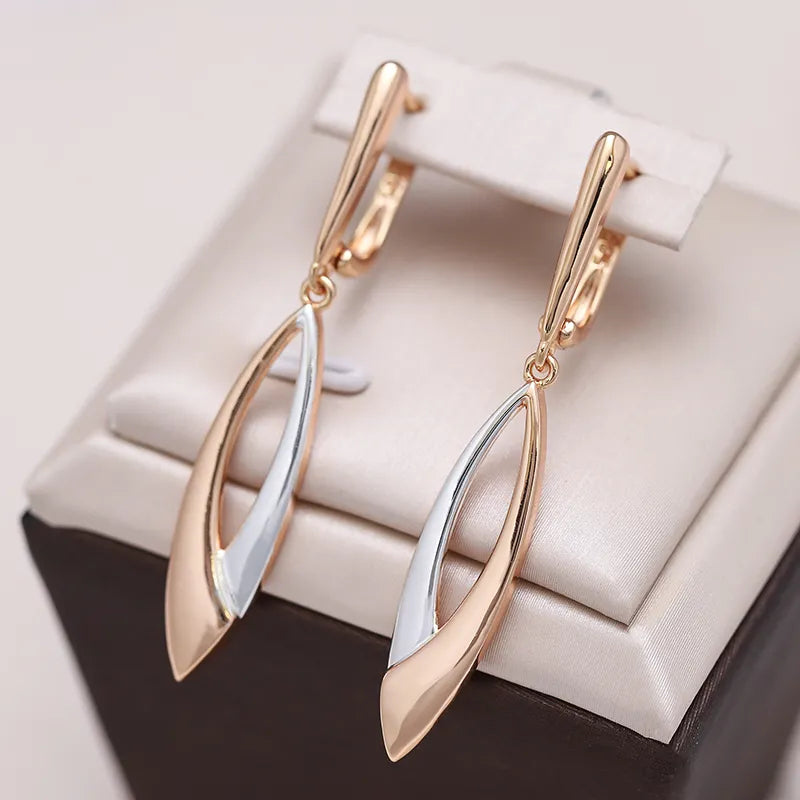 Aretes en Oro y Plata Elegantes